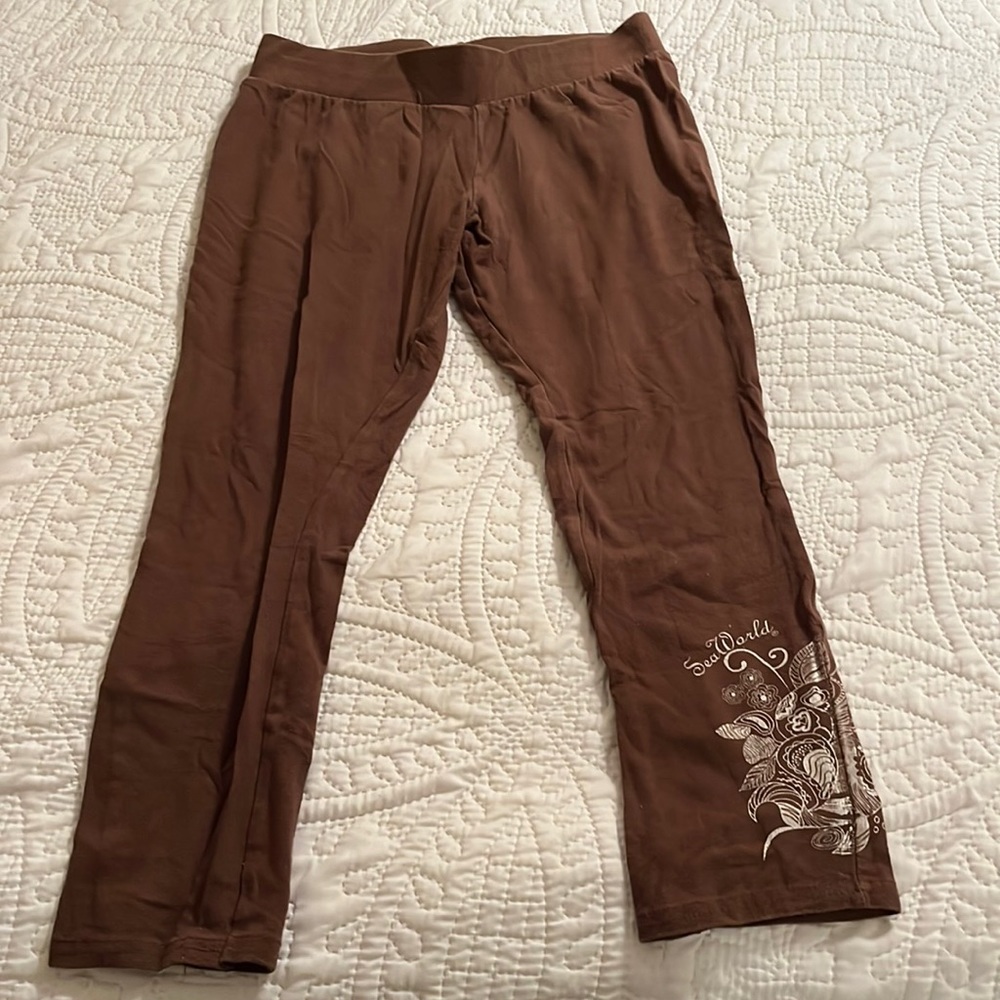 Sea World Meduim capri leggings